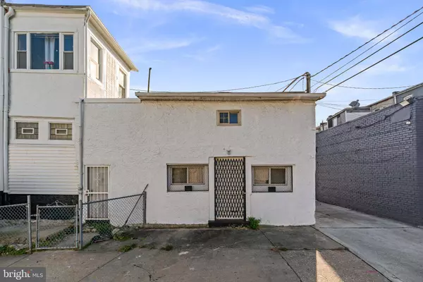 1542 APPLETON ST, Baltimore, MD 21217