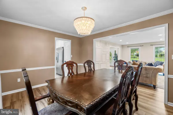 7803 BREAKSTONE CT, Ellicott City, MD 21043