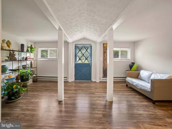 5840 SHADY SIDE RD, Churchton, MD 20733