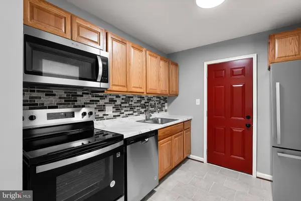 3011 W LANVALE ST, Baltimore, MD 21216