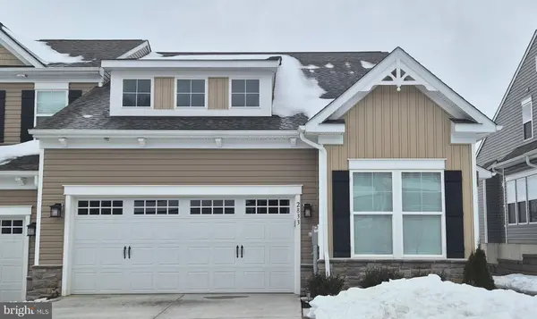 2833 TOWN VIEW CIR, New Windsor, MD 21776