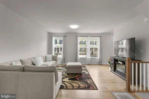 10706 LARKSWOOD ST, Middle River, MD 21220