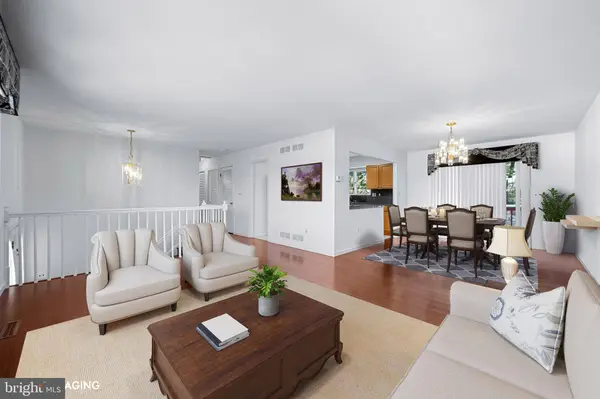 7 BROMWELL CT, Cockeysville, MD 21030