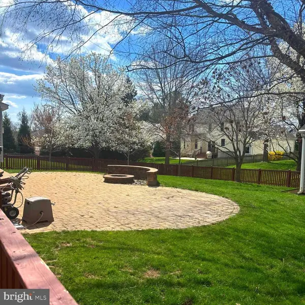 1006 KINGSBRIDGE TER, Mount Airy, MD 21771