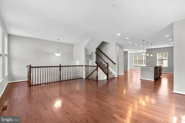 6704 SAW MILL CT, Columbia, MD 21044