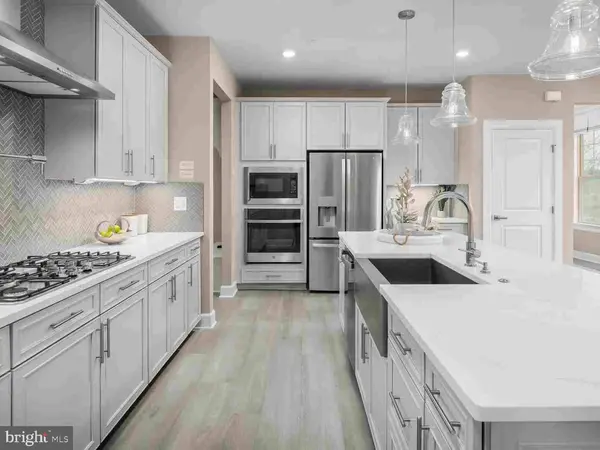 5406 PONDVIEW LN, Ellicott City, MD 21043