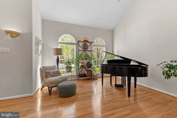 8522 MOUNTAINHOLLY DR, Pikesville, MD 21208