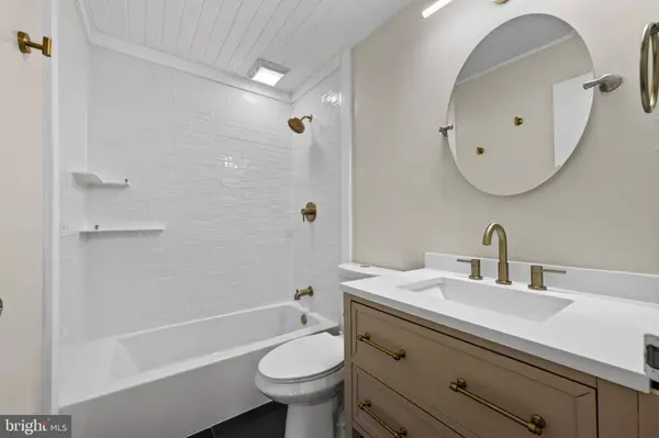 11 NORVA AVE, Frederick, MD 21701