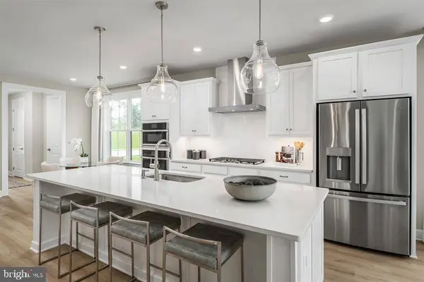 9411 FOUNDERS LN, Perry Hall, MD 21128