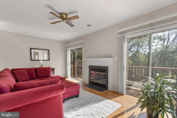 7774 BLUEBERRY HILL LN, Ellicott City, MD 21043