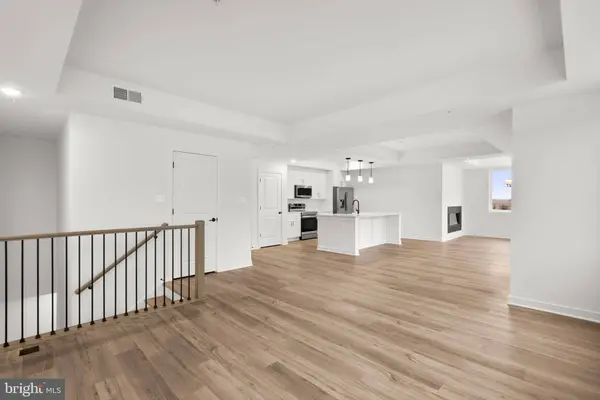 1631 BLACKSMITH WAY #214B, Frederick, MD 21702