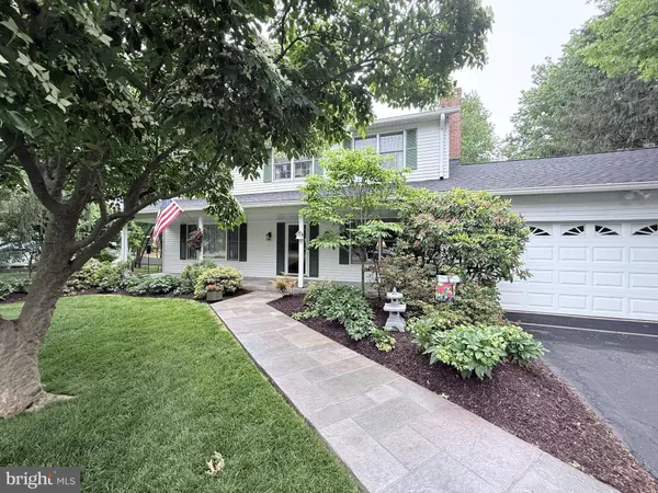 10057 CARILLON DR, Ellicott City, MD 21042