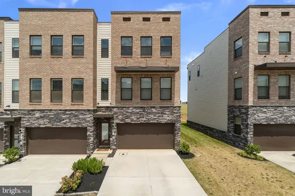 861 AMITY ST, Frederick, MD 21701