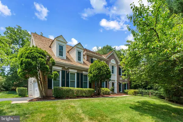 15622 BLACKBERRY DR, North Potomac, MD 20878