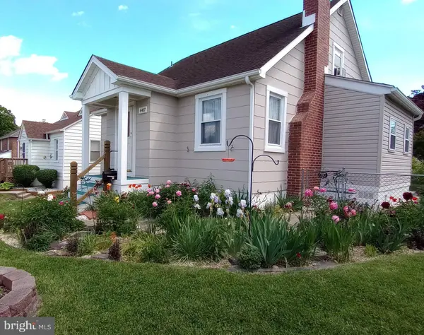 4407 HOOPER AVE, Baltimore, MD 21229