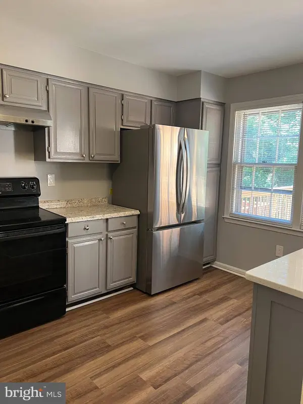 2915 MOZART DR, Silver Spring, MD 20904