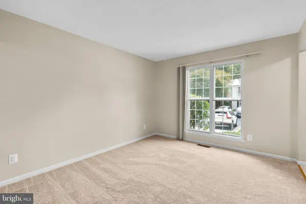 2106 CARRIAGE SQUARE PL, Silver Spring, MD 20906