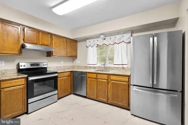 2106 CARRIAGE SQUARE PL, Silver Spring, MD 20906