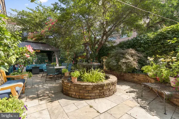 106 E CHASE ST, Baltimore, MD 21202