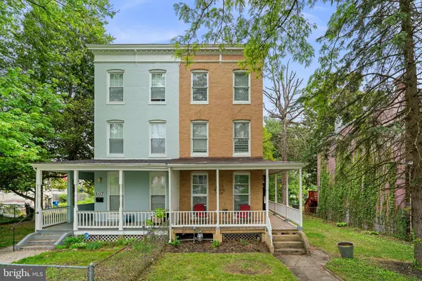 109 S AUGUSTA AVE