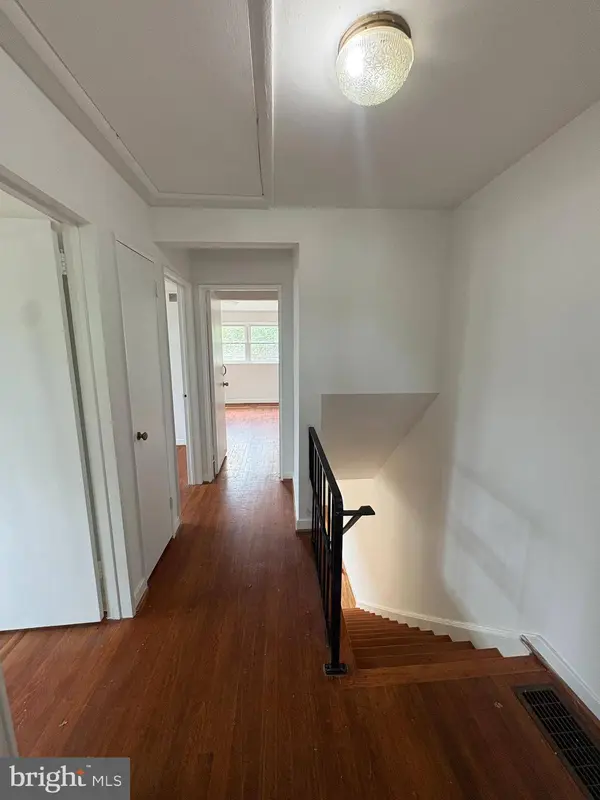 6212 CARTERS LN, Riverdale, MD 20737