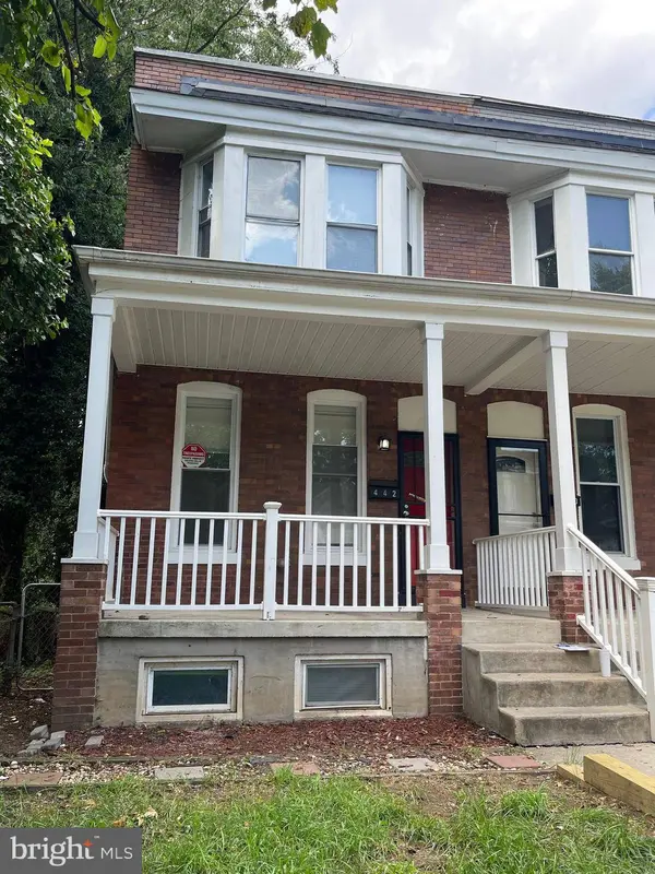 442 S AUGUSTA AVE