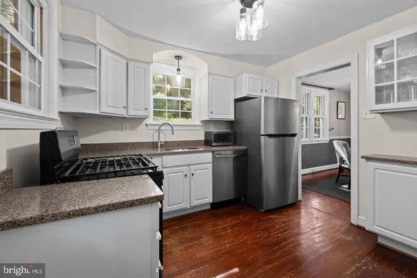 2504 SEMINARY RD, Silver Spring, MD 20910