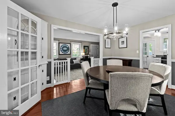 2504 SEMINARY RD, Silver Spring, MD 20910