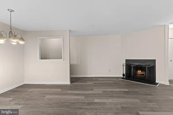 5478 CEDAR LN #B3, Columbia, MD 21044