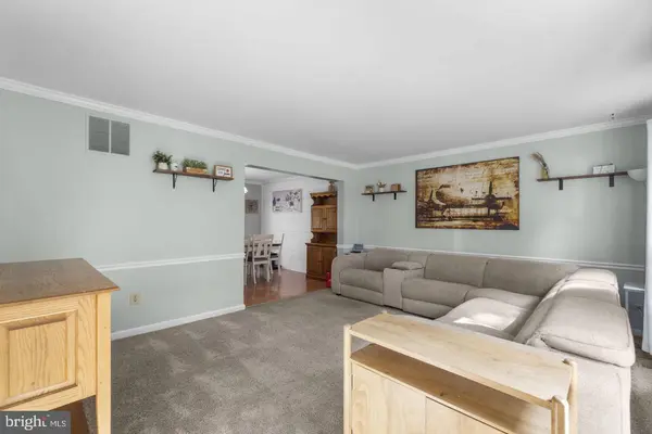 511 MARSHALL DR, Westminster, MD 21157
