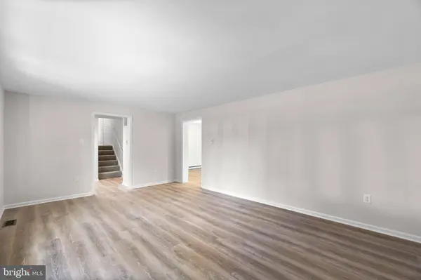 5004 MORNING STAR DR, Dayton, MD 21036