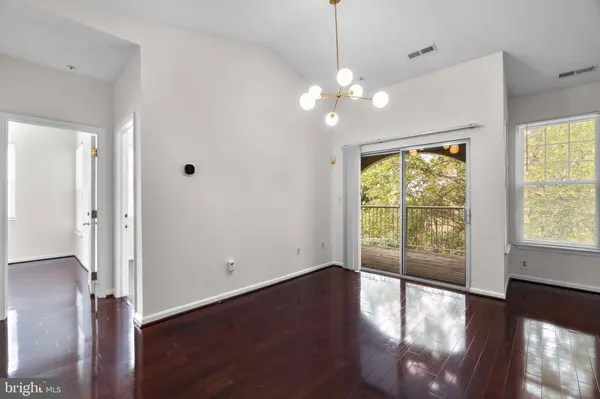 7204 BOGLEY RD #303, Windsor Mill, MD 21244
