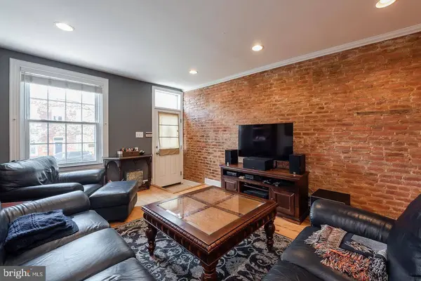 715 S EAST AVE, Baltimore, MD 21224