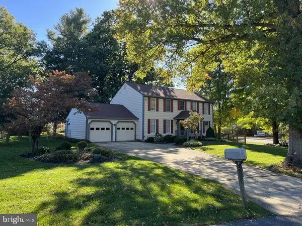 10221 WESTWOOD DR, Columbia, MD 21044