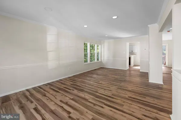 11716 STONEGATE LN, Columbia, MD 21044