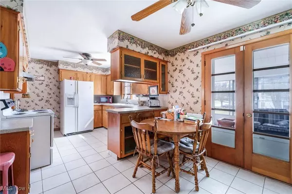 1101 Old Furnace RD, Youngstown, OH 44511