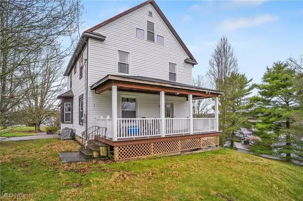 5014 Wheathill RD, East Palestine, OH 44413