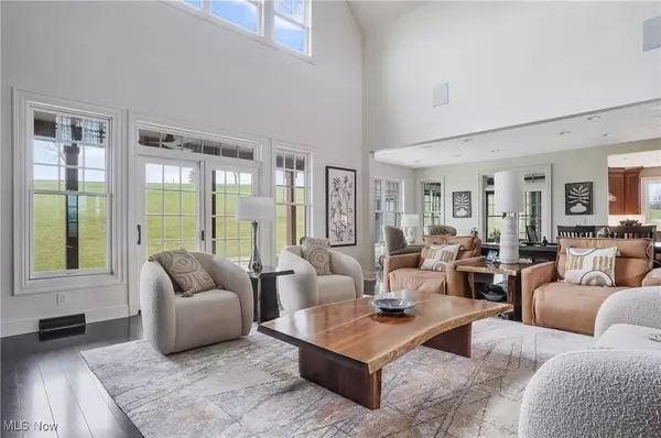 51271 Fieldstone DR, East Liverpool, OH 43920