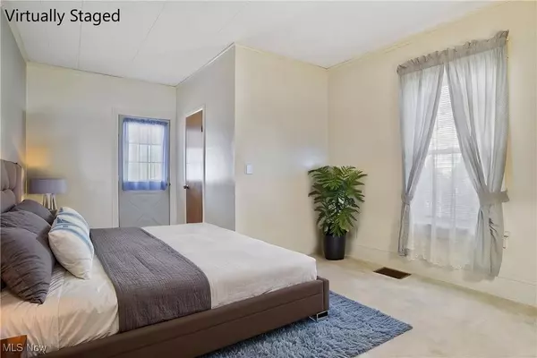 336 W Indiana AVE, Sebring, OH 44672