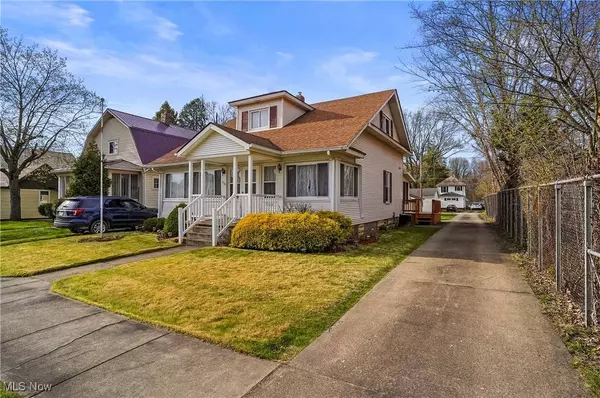 336 W Indiana AVE, Sebring, OH 44672