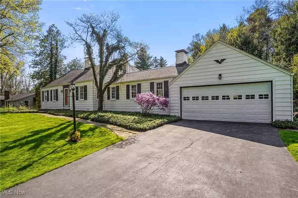 3430 Logan WAY, Youngstown, OH 44505