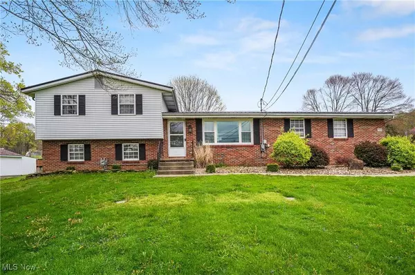 7558 State Route 164, Lisbon, OH 44432