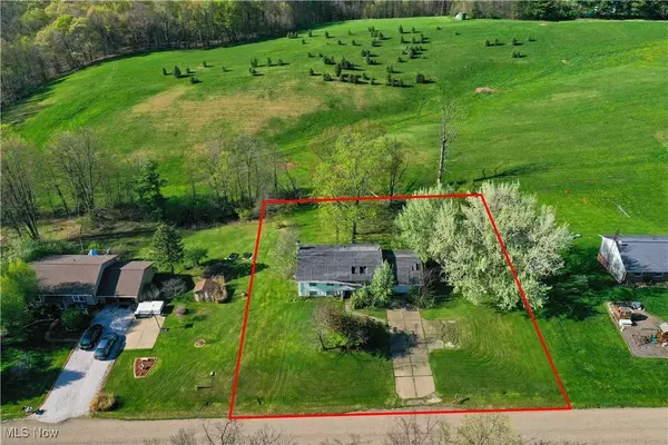 24858 Sherman ST, Homeworth, OH 44634