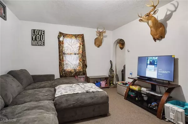 11849 South AVE, North Lima, OH 44452