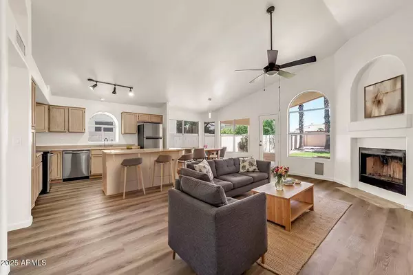 4811 W Oakland Street, Chandler, AZ 85226