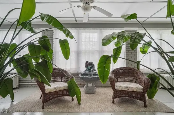 1829 Coronado AVE, Youngstown, OH 44504