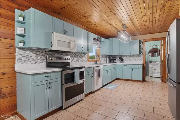 9434 Trinity Church RD, Lisbon, OH 44432