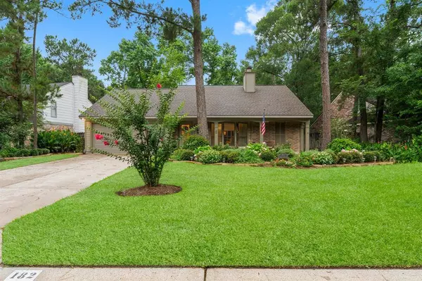 182 Sandpebble DR, The Woodlands, TX 77381