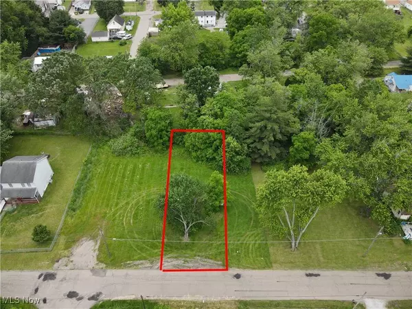 Baumford AVE SE, Canton, OH 44707