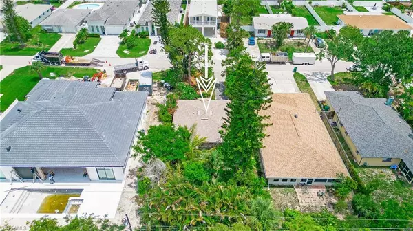 638 93rd AVE N, Naples, FL 34108